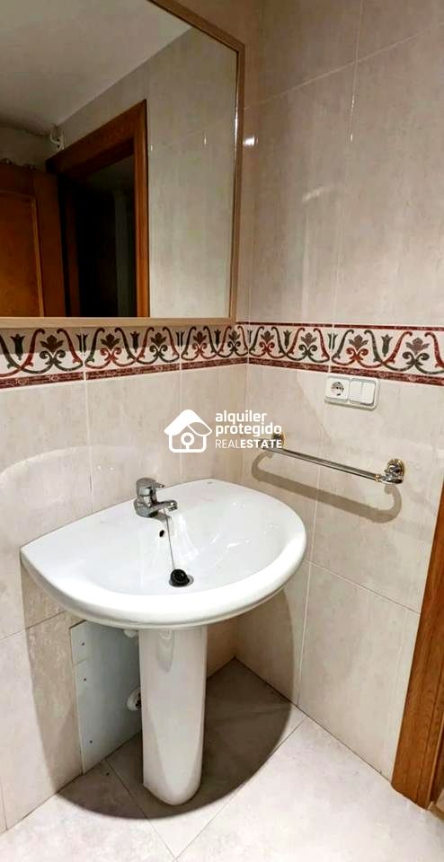 pisos en alicante-(alacant) · centro 1400€
