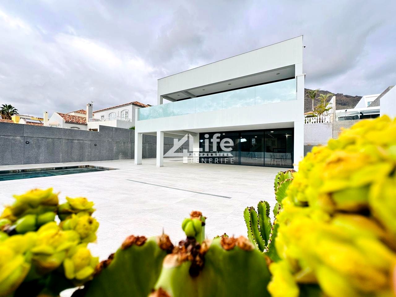 Casa / chalet en Calle el Sauce, Costa Adeje, Adeje de 456 m2