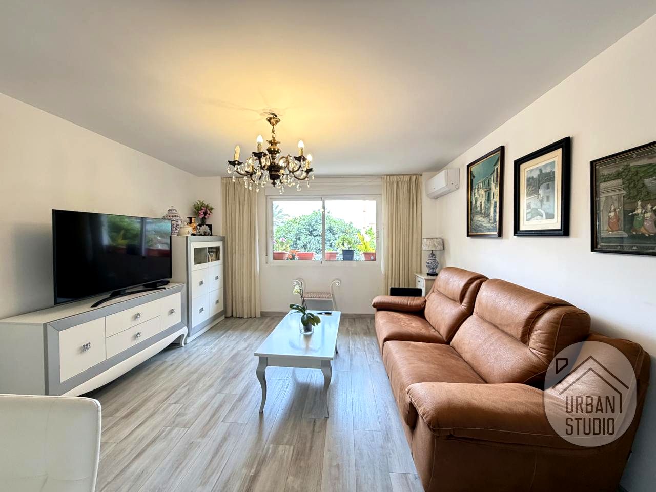 Piso en Calle Sociedad Cultural Deportiva Betis Florida, Alicante, Alicante de 90 m2