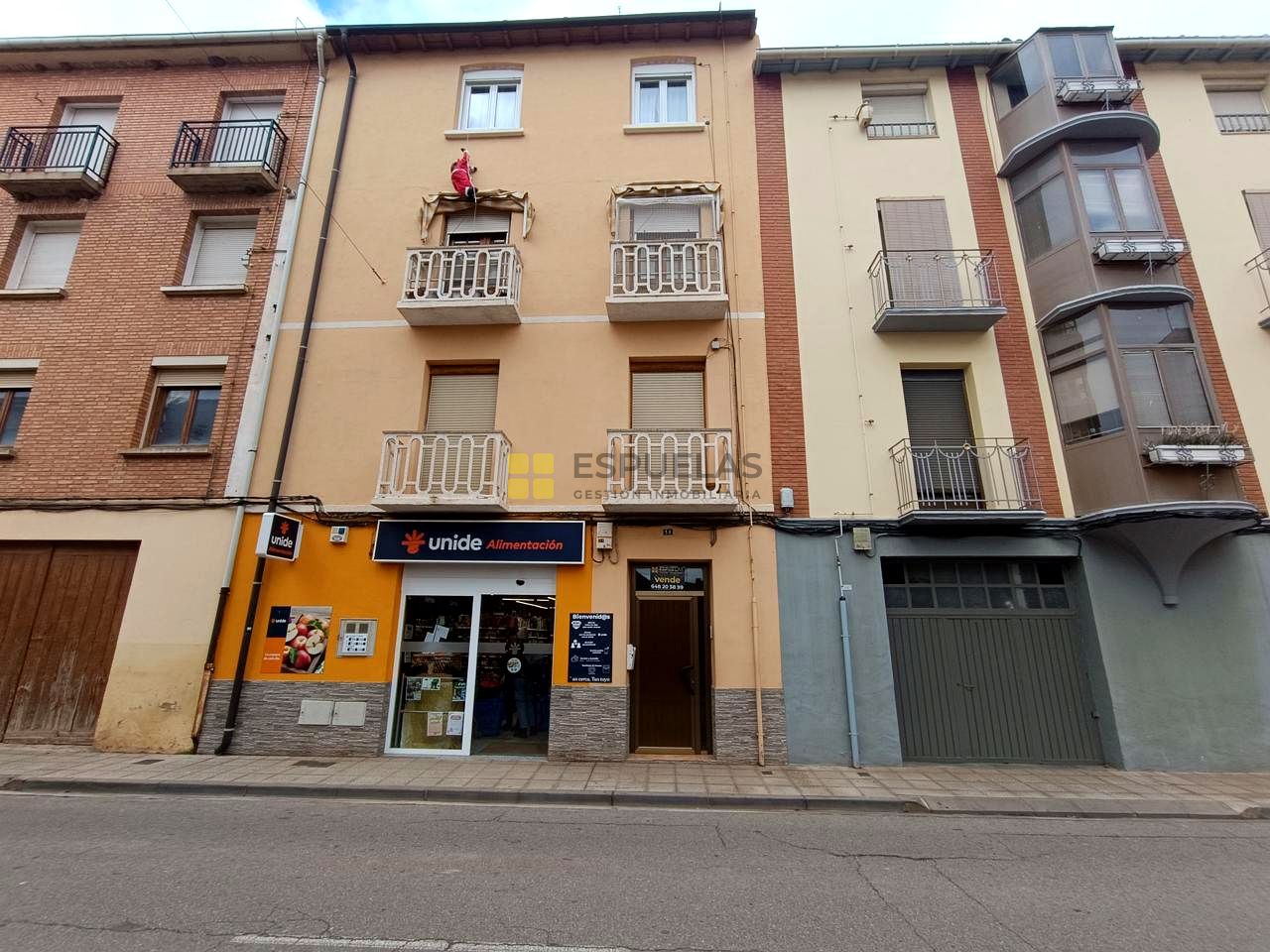 Piso en Avenida de la Santa Cruz 14, Quel, La Rioja de 70 m2