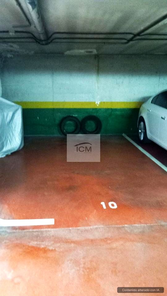 Plaza de parking en Calle del Cristo de la Salud, Valdemoro, Madrid de 26 m2