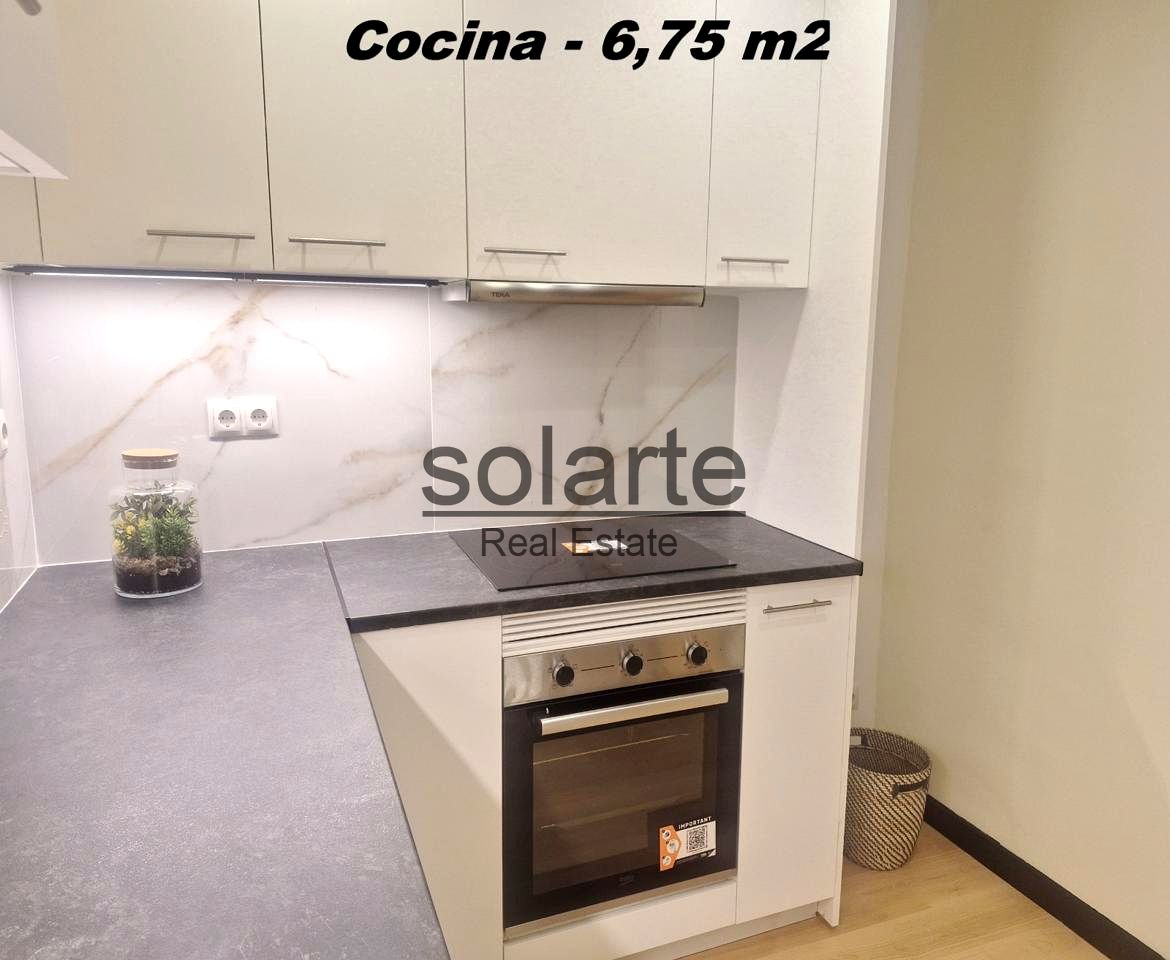 Piso en Avinguda de Josep Tarradellas i Joan, L'Hospitalet de Llobregat, Barcelona de 55 m2