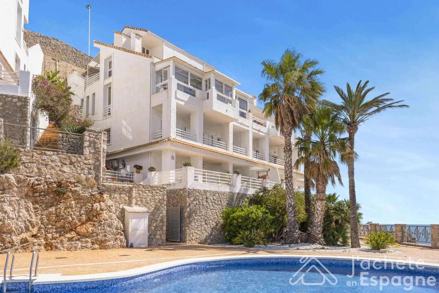 Villa in Urbanización Faro Mediterráneo, Faro de Cullera, Valencia of 495 m2