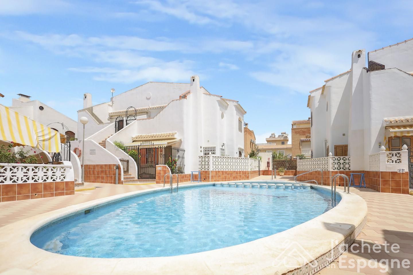 Flat in Calle Echegaray, Torrevieja, Alicante of 48 m2