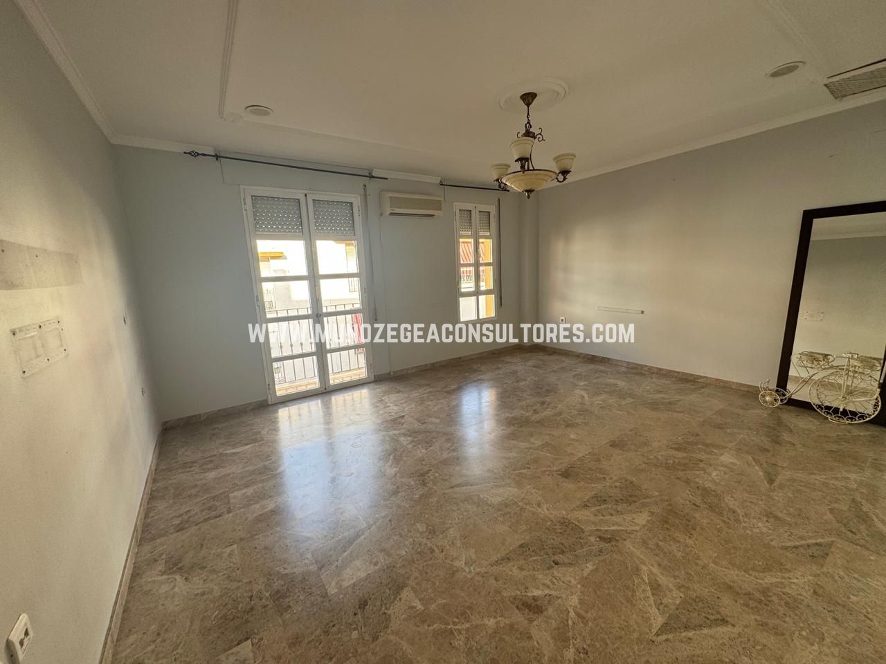 Piso en Calle General Alaminos, Lucena, Córdoba de 96 m2