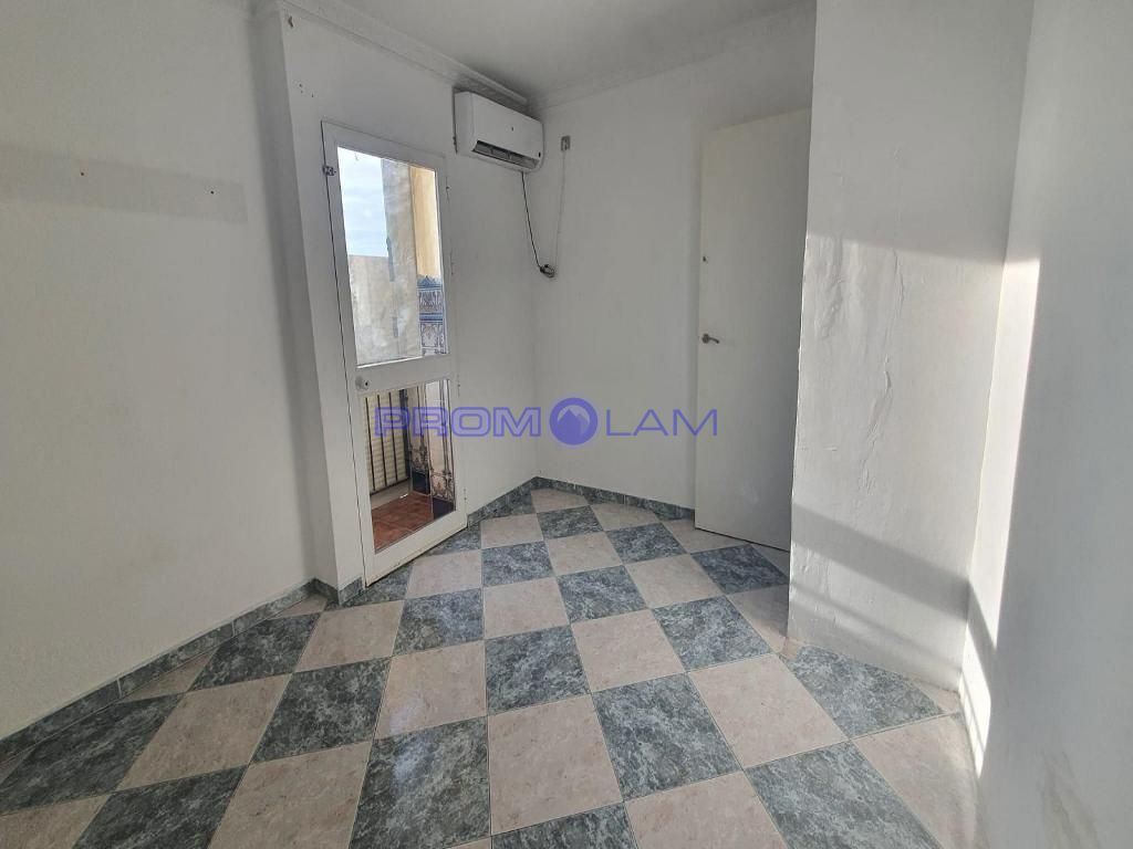 pisos en sevilla · calle-carmen-diaz-41009 65000€