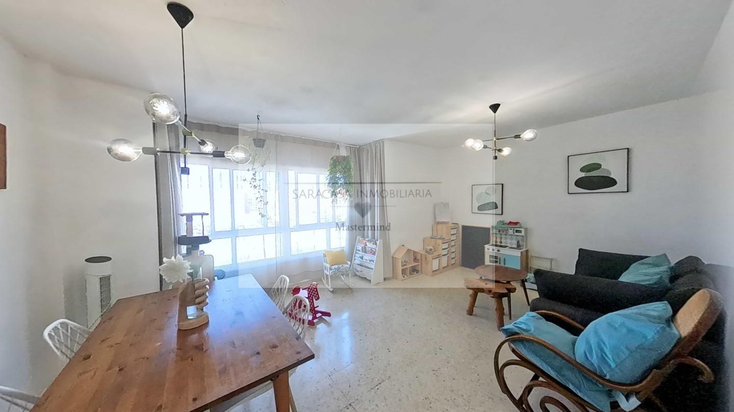 Piso en Luis Gonzalez Perez, Telde, Las Palmas de 94 m2