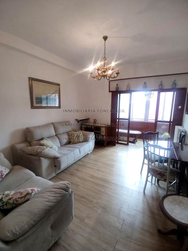 Piso en Calle Magnus Blikstad, Gijón, Asturias de 107 m2