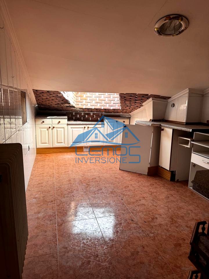 Piso en Calle San Miguel, La Virgen del Camino, León de 89 m2