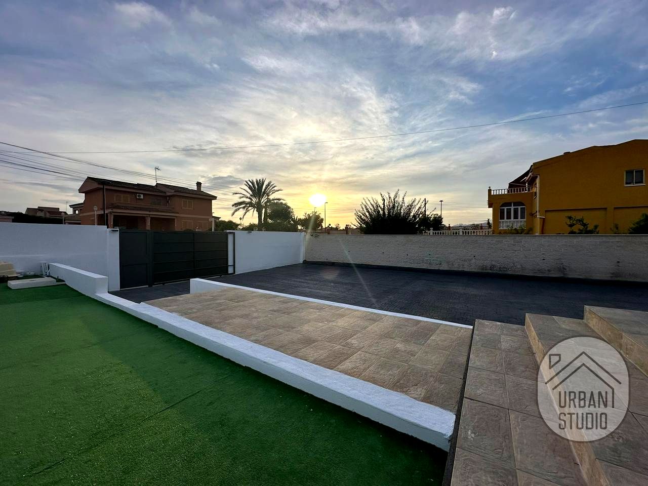 Casa / chalet en Calle Zarzas, ALICANTE, Alicante de 320 m2