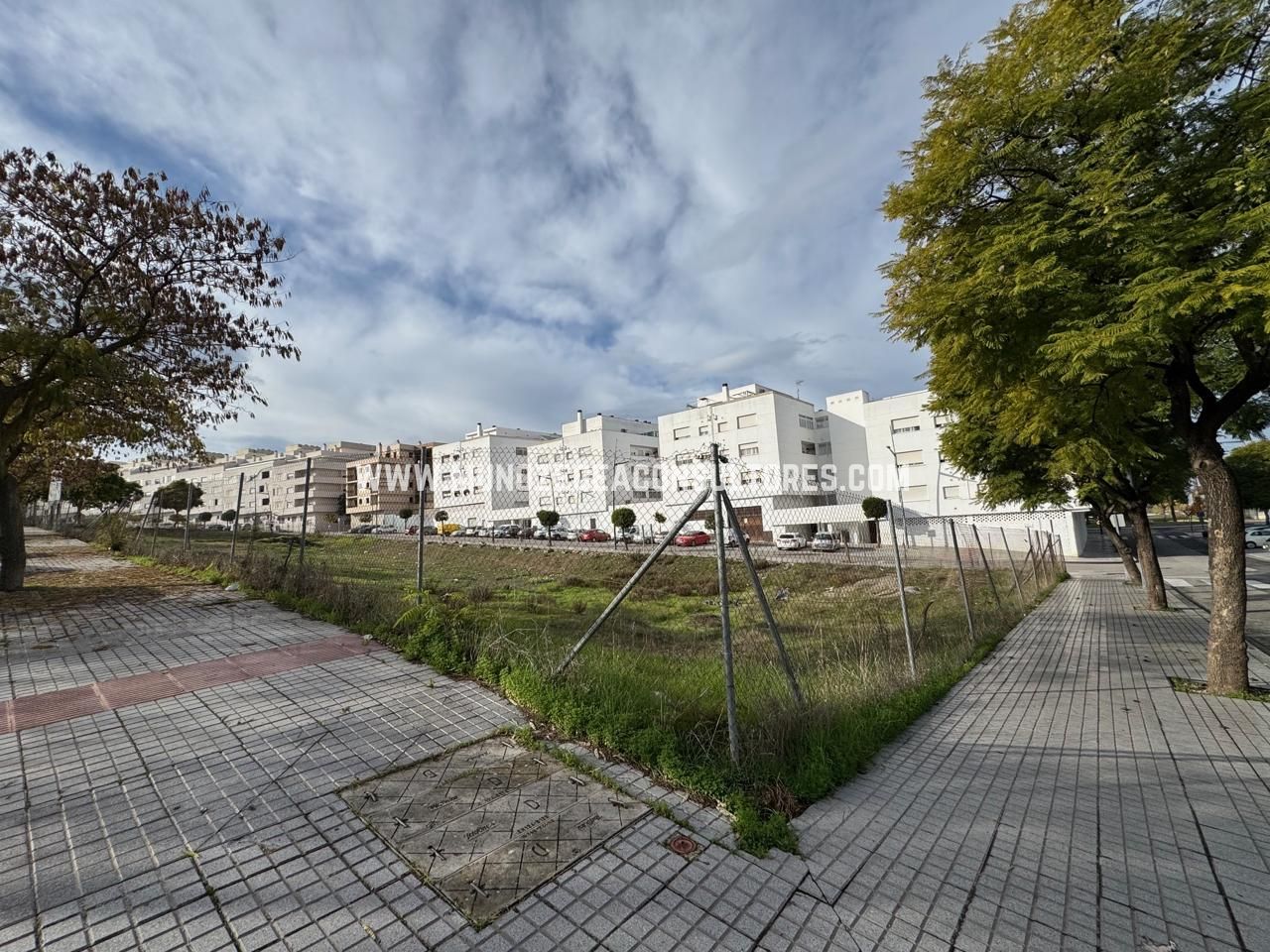 Terreno en Avenida de Joan Margarit, Lucena, Córdoba de 413 m2