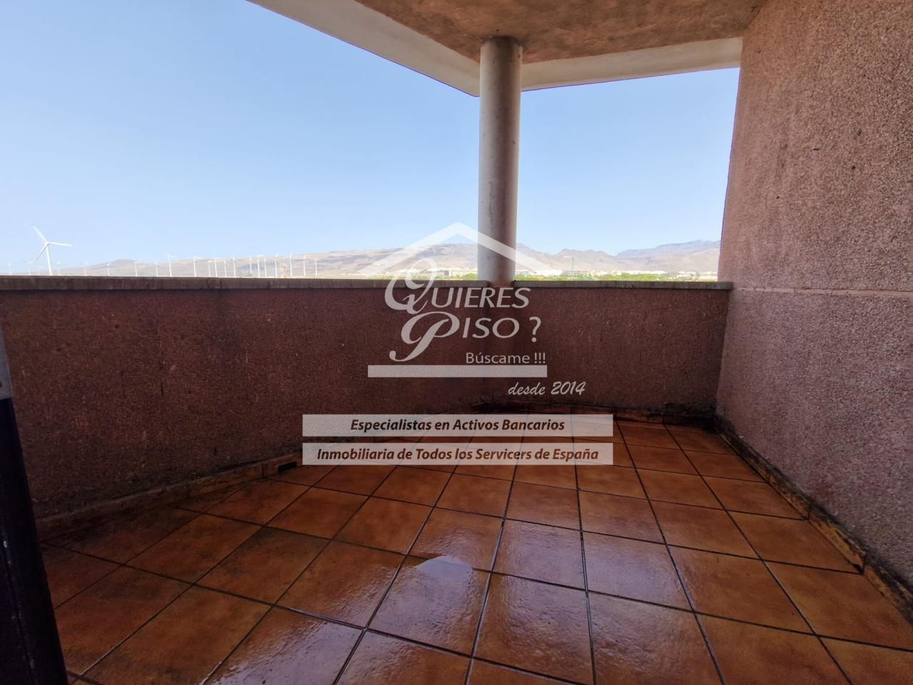 Piso en Avenida de las Tirajanas, Vecindario, Las Palmas de 104 m2