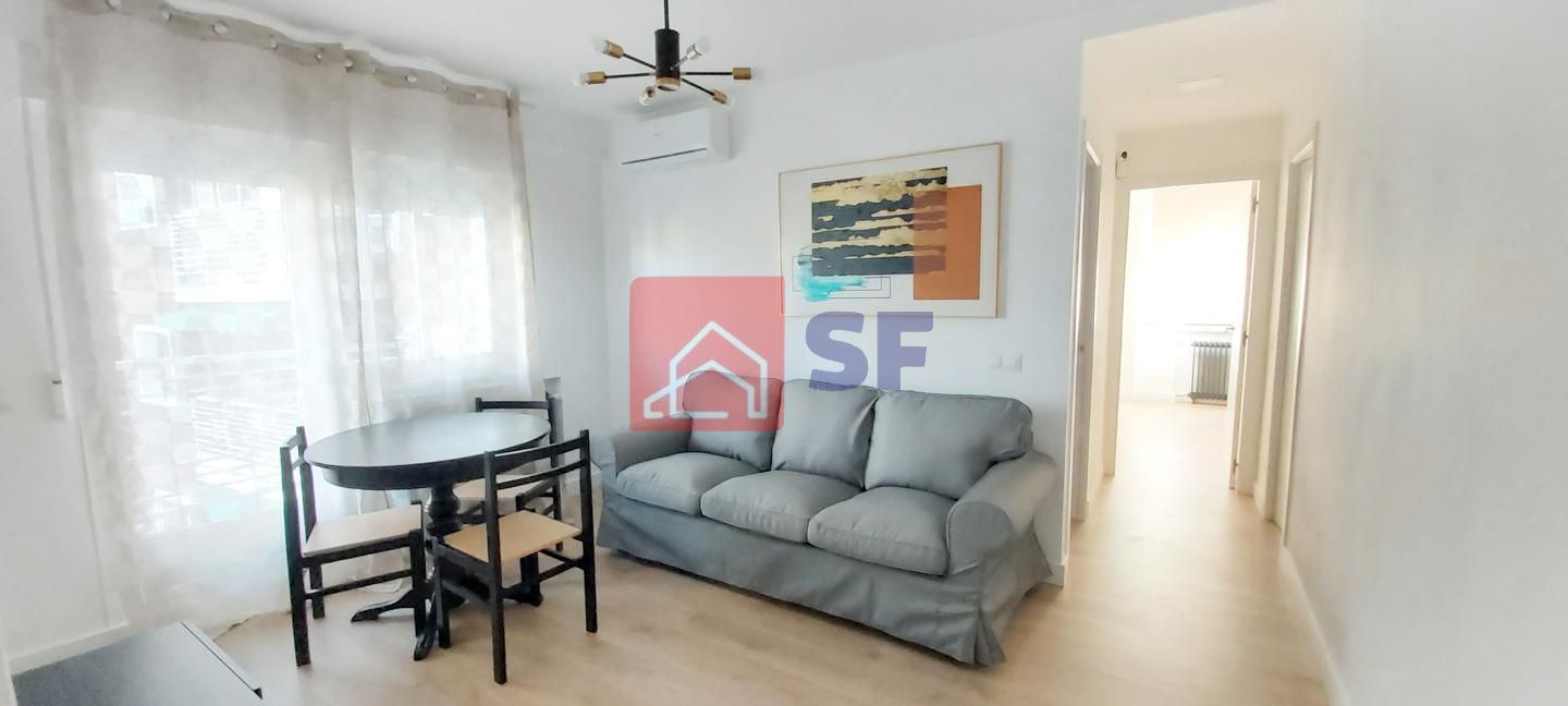 Piso en Calle de Martínez Villergas, Madrid, Madrid de 80 m2