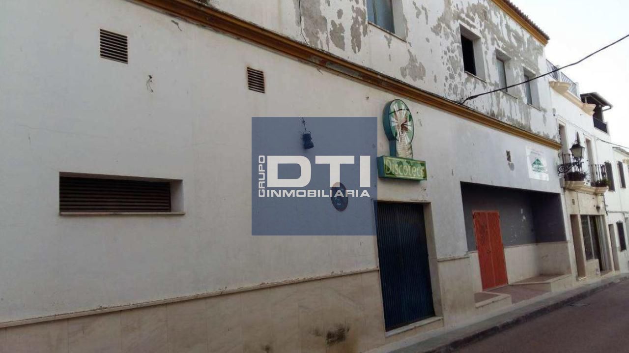 Building in San Pablo, Gilena, Sevilla of 440 m2