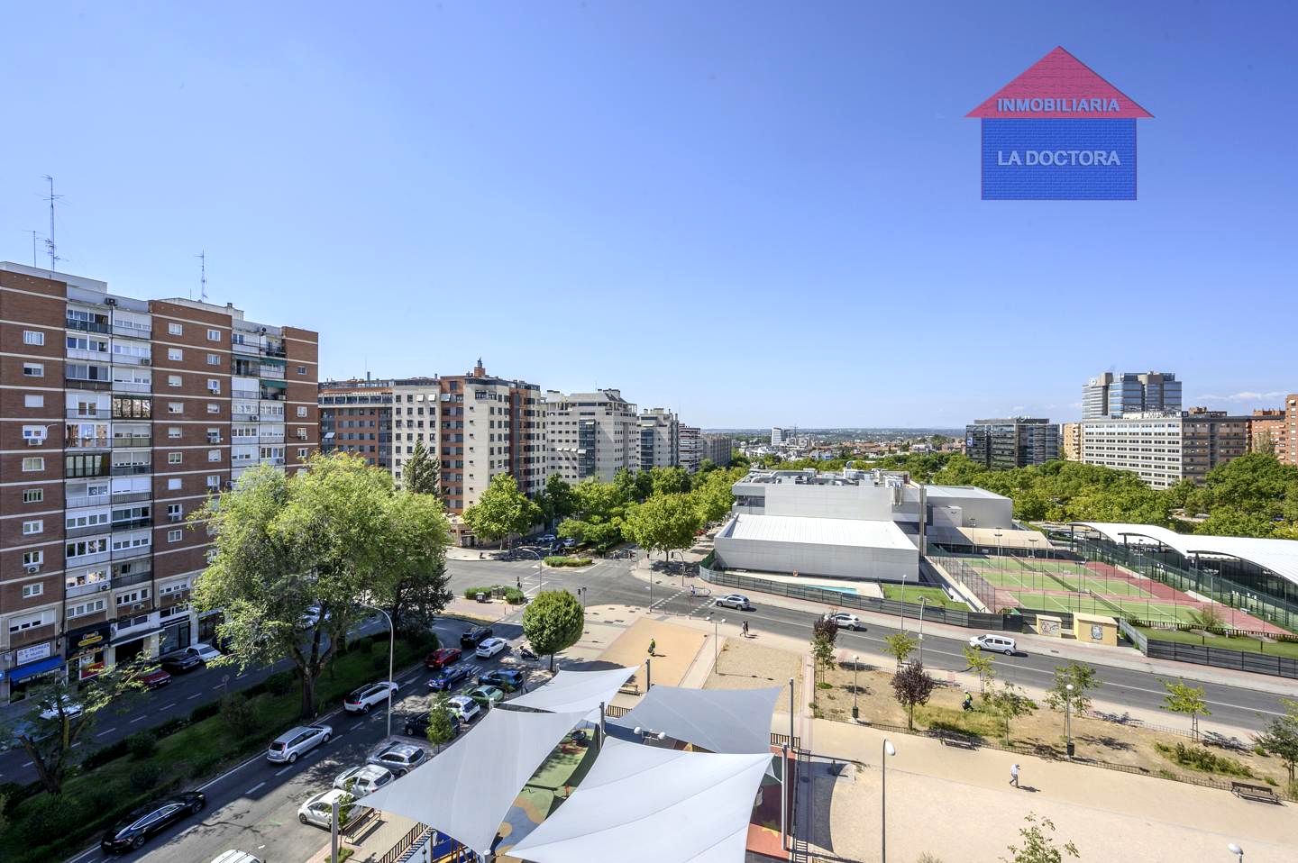Piso en Avenida de Monforte de Lemos, Madrid, Madrid de 60 m2
