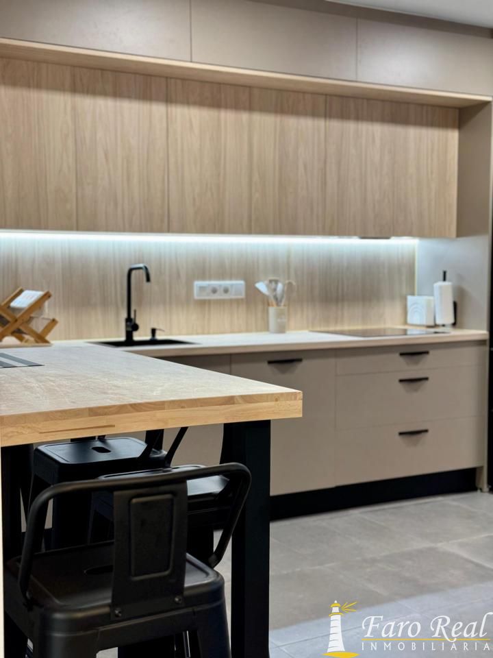 Piso en Avenida del Guadalquivir, Sanlúcar de Barrameda, Cádiz de 76 m2