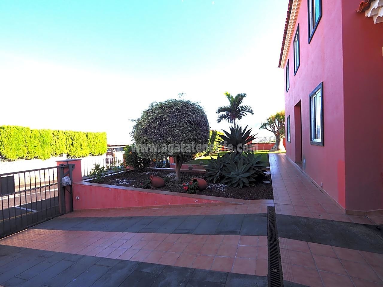 Casa / Chalet en venta en LA OROTAVA de 165 m2 I2422V Agata's Real Estate