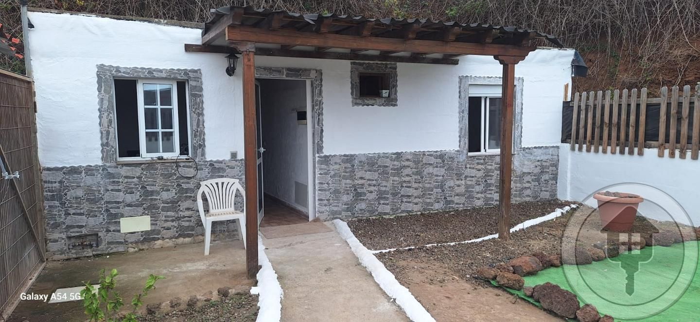 Casa rústica en Calle Cruz de Leandro, El Sauzal, Santa Cruz de Tenerife de 40 m2