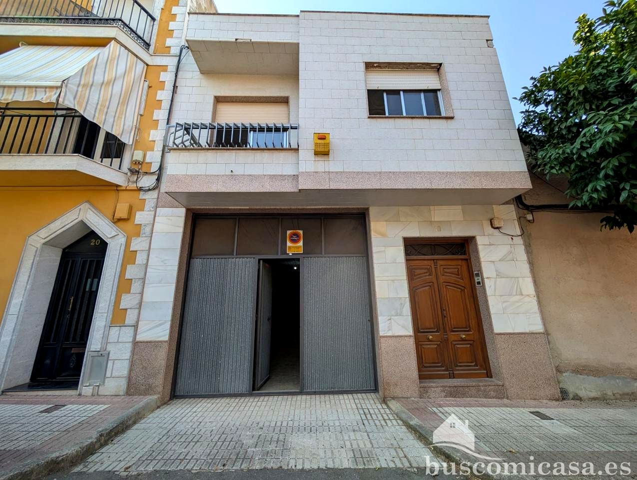 Villa in Calle San Salvador, Linares, Jaén of 296 m2