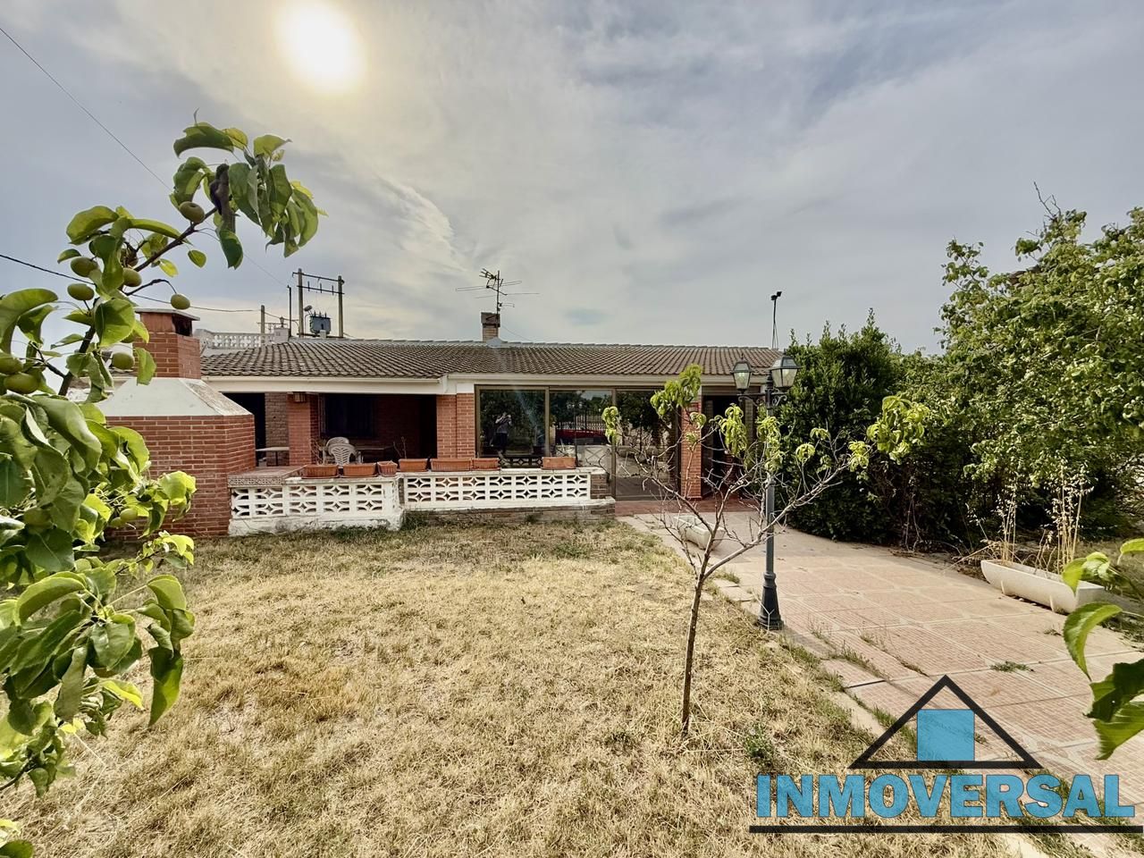 Villa in Camino La Frondosa, Zaragoza, Zaragoza of 217 m2