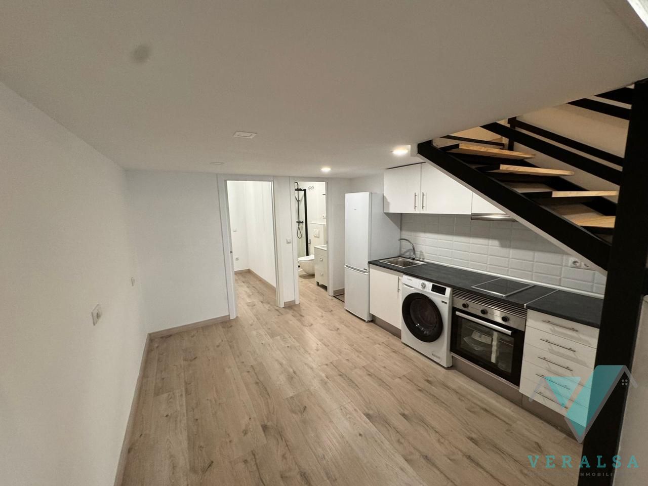 Piso en Calle Hermanos Sanz, San Sebastián de los Reyes, Madrid de 75 m2