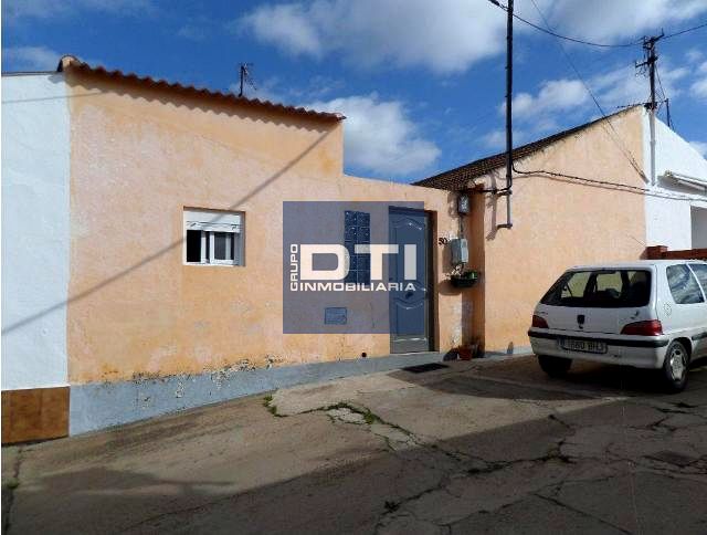 Casa / chalet en Calle Alicante 50, Tharsis, Huelva de 91 m2