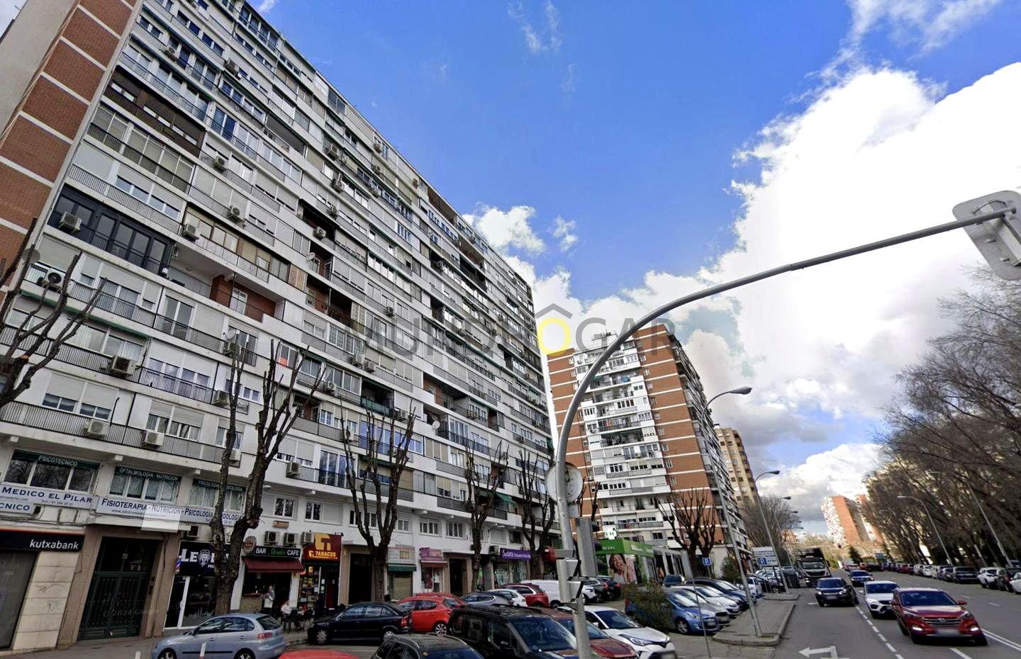 Local en Avenida de Betanzos, Madrid, Madrid de 90 m2
