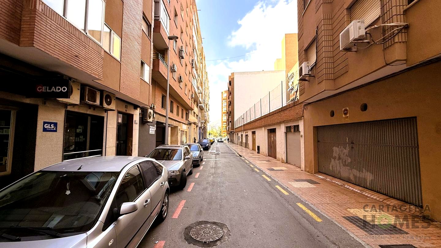 pisos en cartagena · centro 165000€