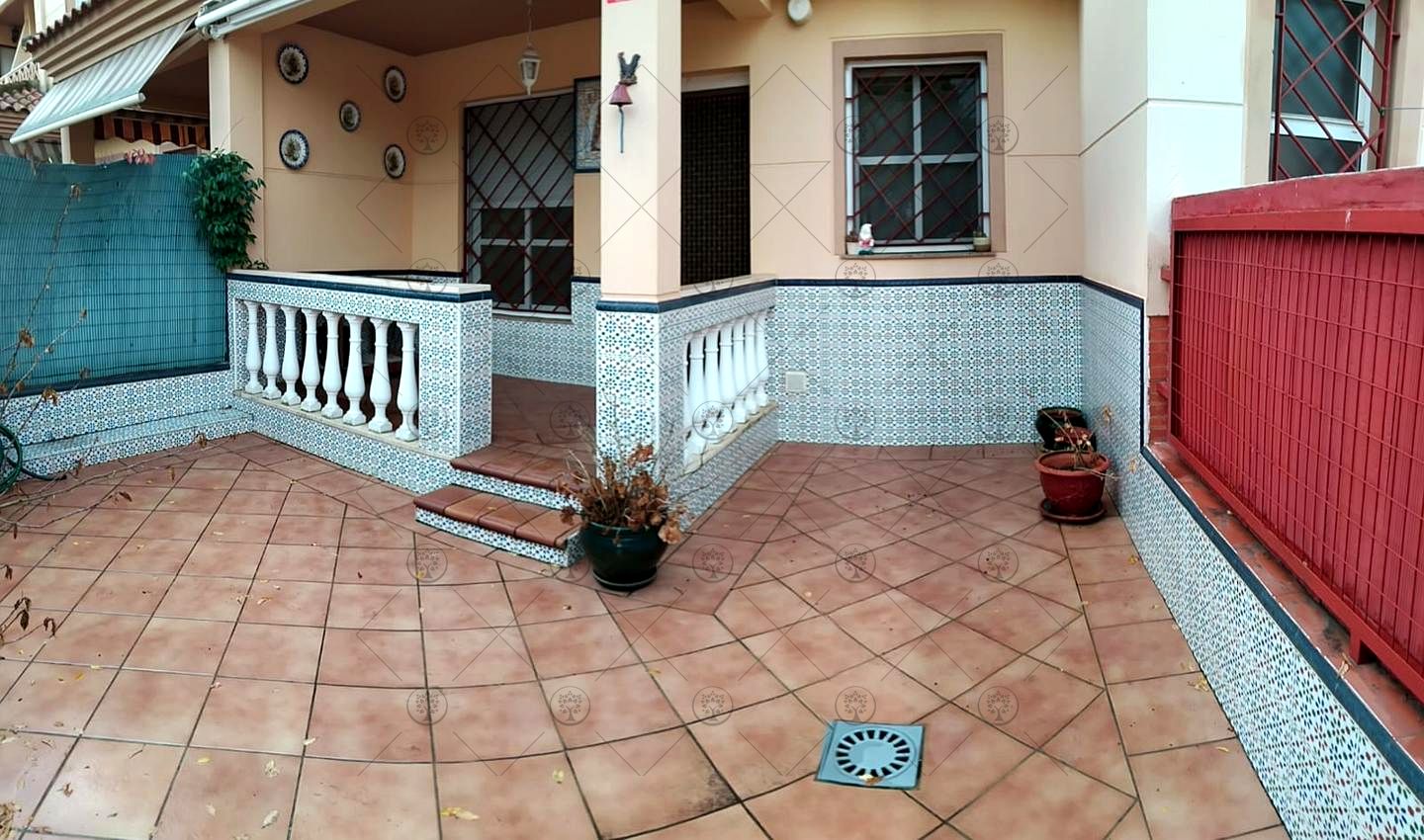 Casa / chalet en Federico García Lorca, Punta Umbría, Huelva de 100 m2