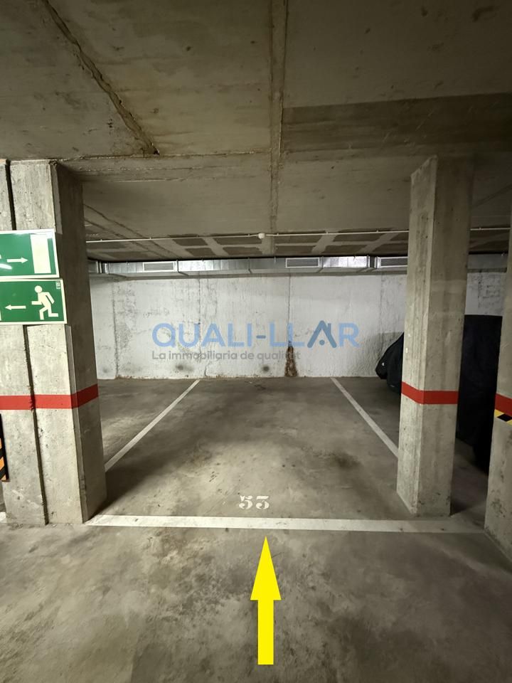 Plaza de parking en Carrer del Marquès de Monistrol, Sant Feliu de Llobregat, Barcelona de 11 m2