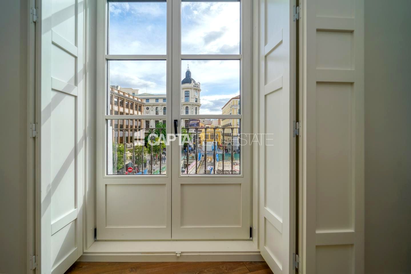 Piso en Calle de Carretas, Madrid, Madrid de 98 m2