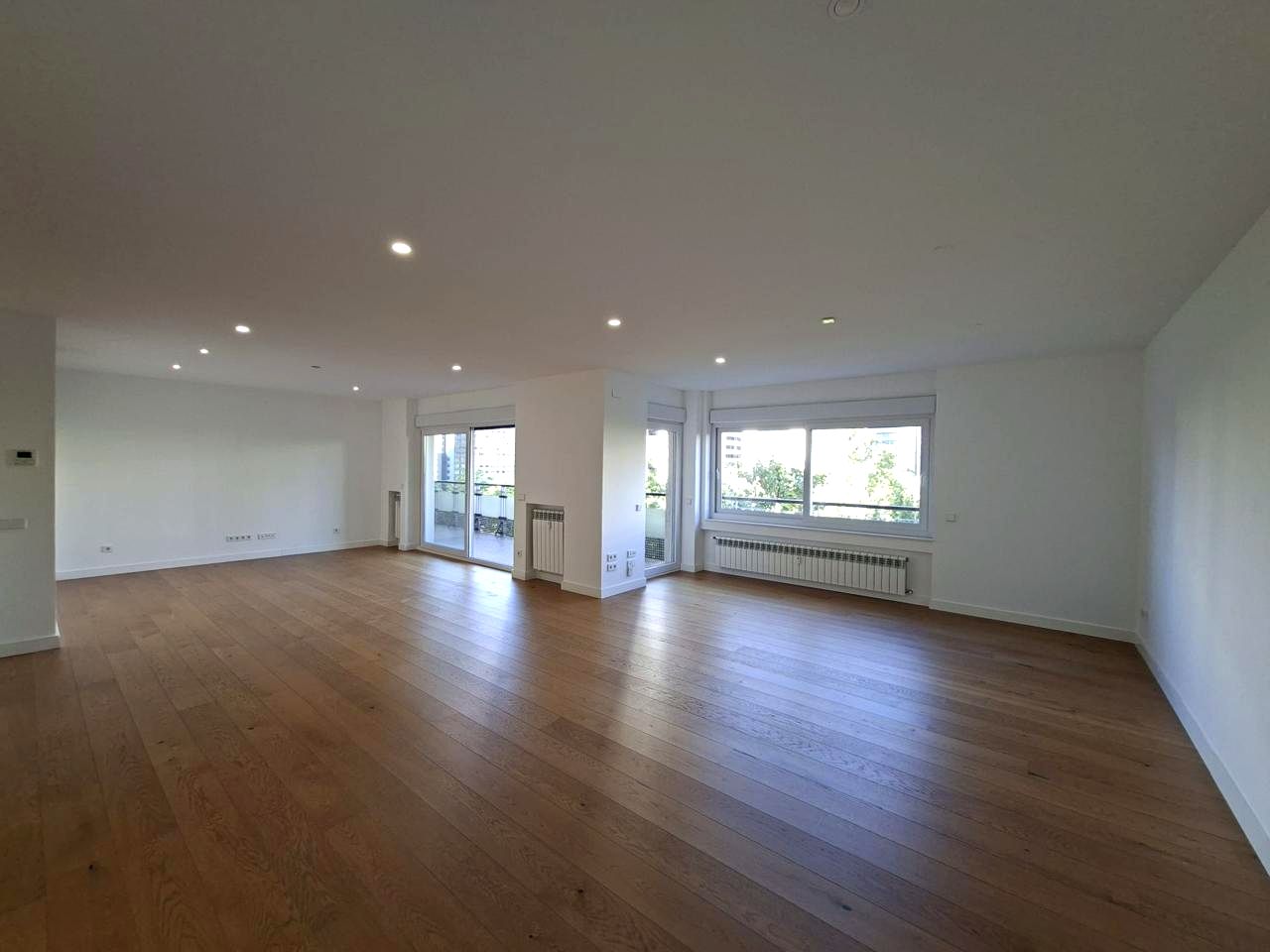 Piso en Paseo de la Castellana, Madrid, Madrid de 300 m2