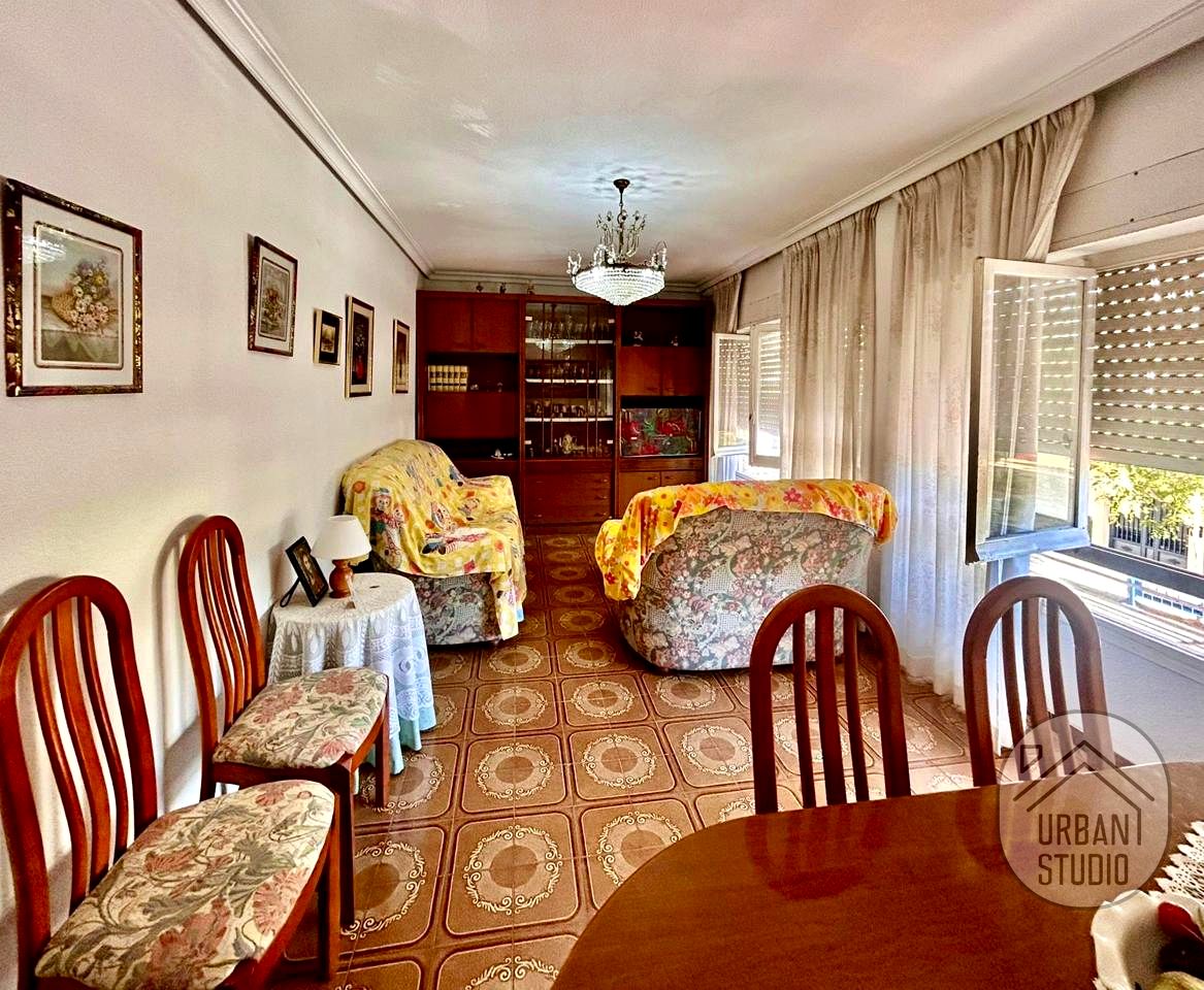 Piso en Carrer Inmaculada del Pla, Alacant, Alicante de 124 m2