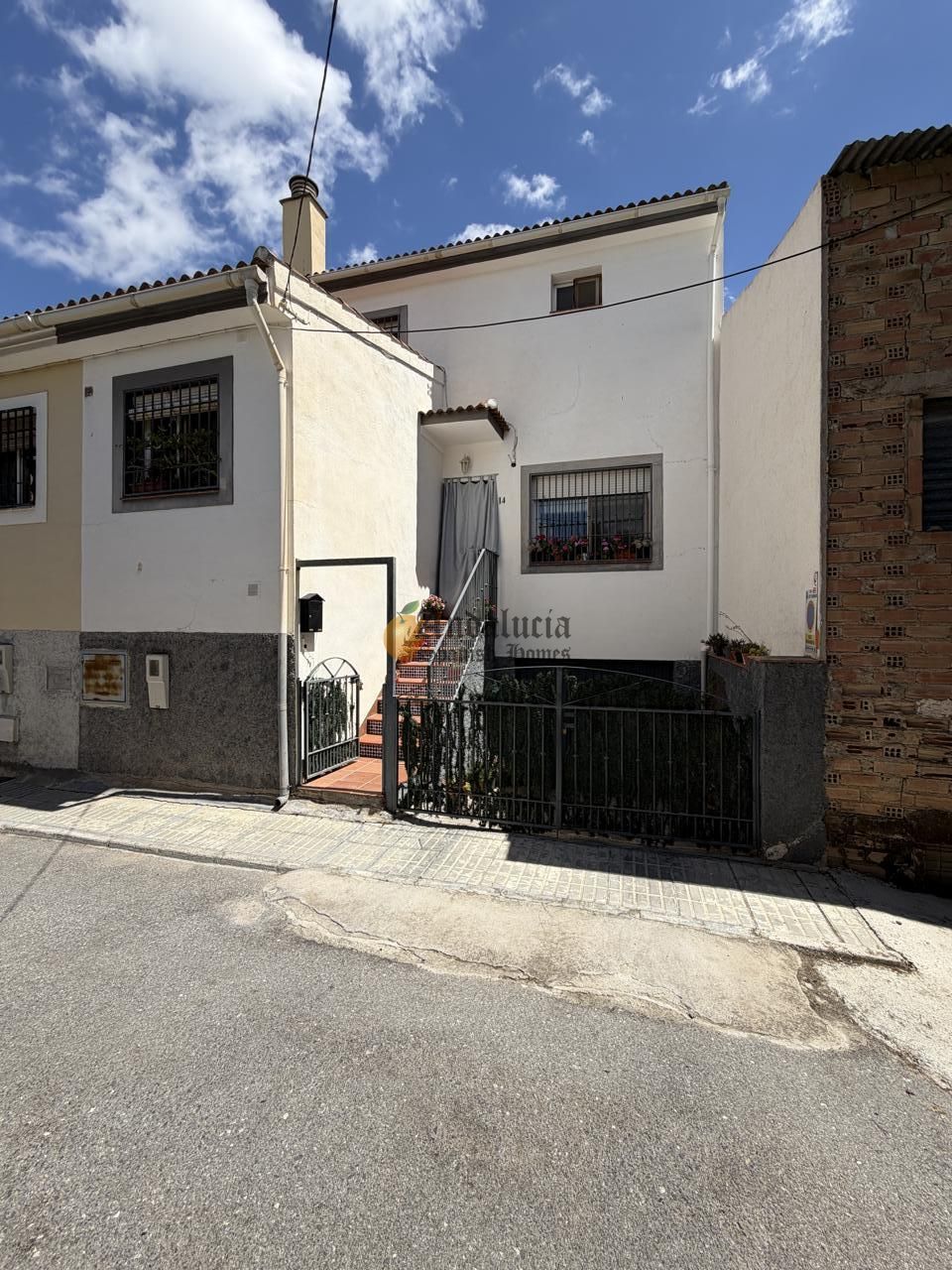 Casa / chalet en Calle Sabinas, Las Gabias, Granada de 157 m2