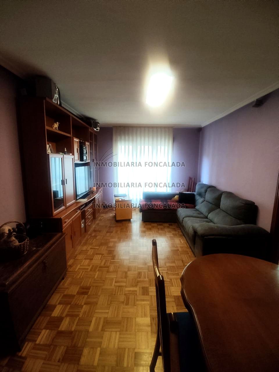 Piso en Calle Alcalde Lopez Mulero, Oviedo, Asturias de 85 m2