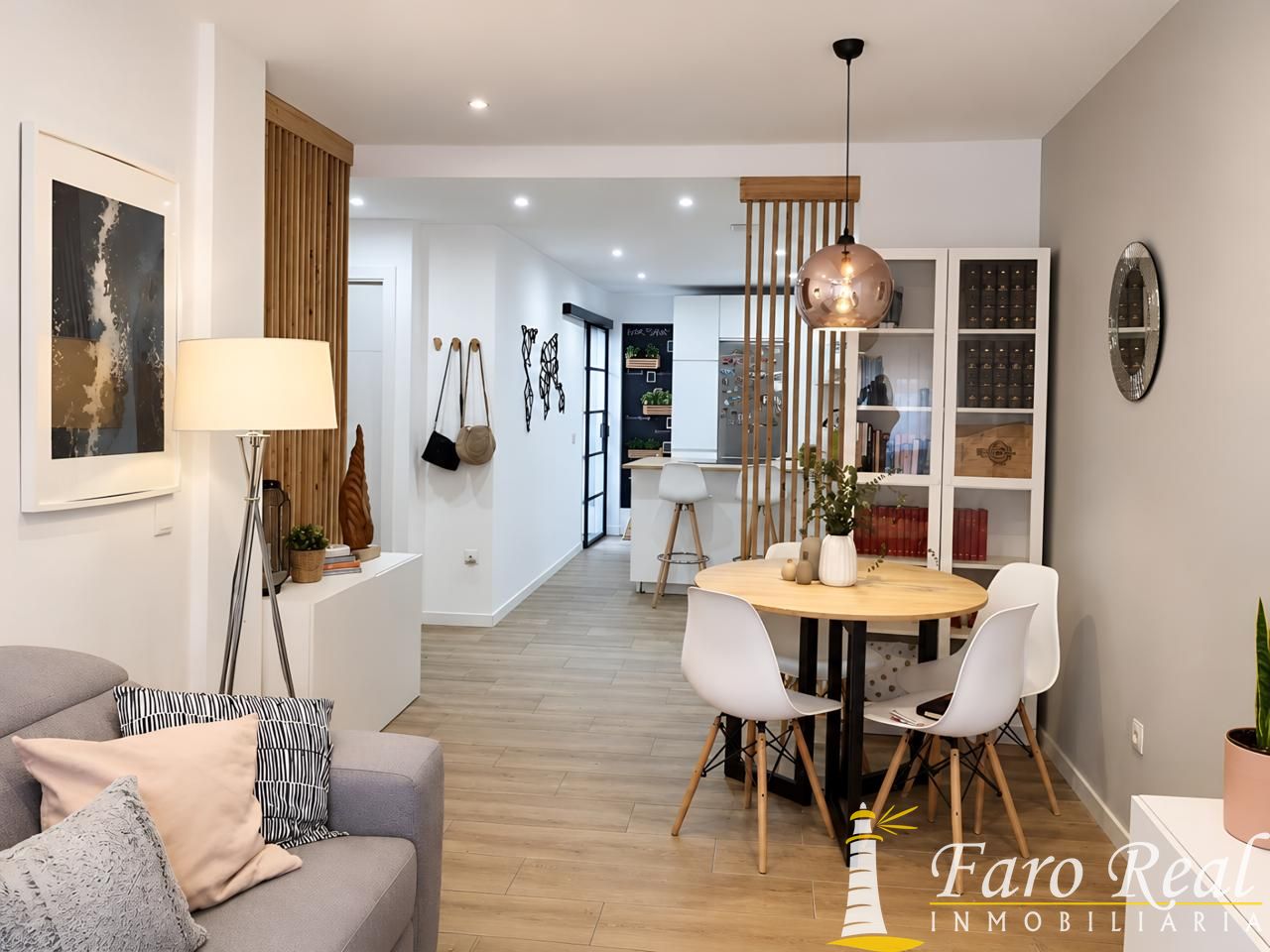 Apartamento con patio en alquiler vacacional