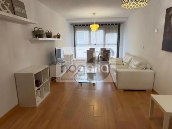 Piso en SU EMINENCIA-LA OLIVA, Sevilla, Sevilla de 95 m2