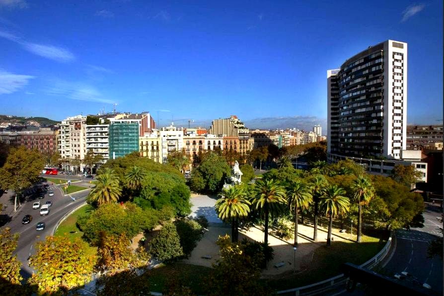 Piso · Barcelona · 5 hab.