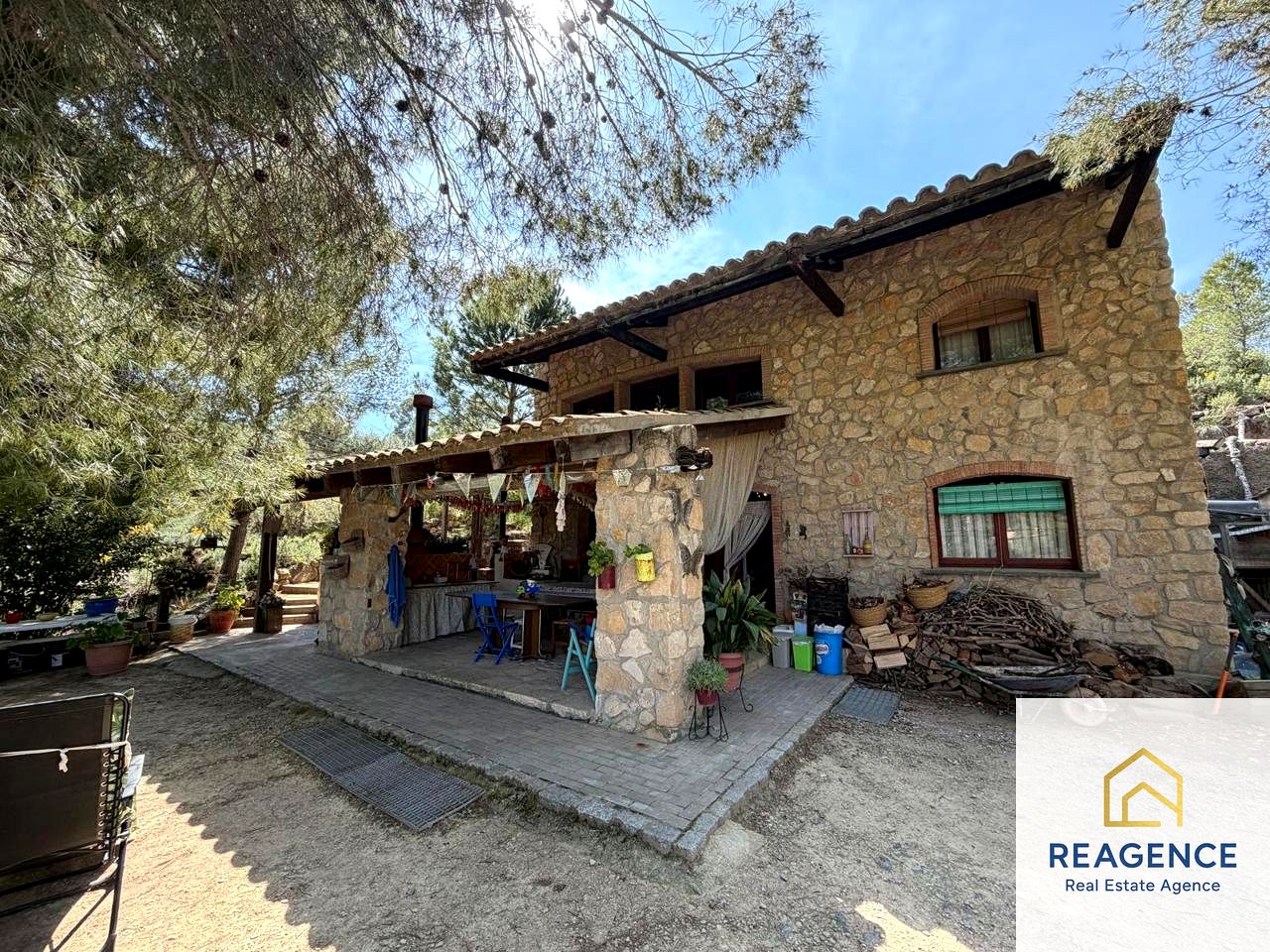 Casa rústica en Flix, Tarragona de 110 m2