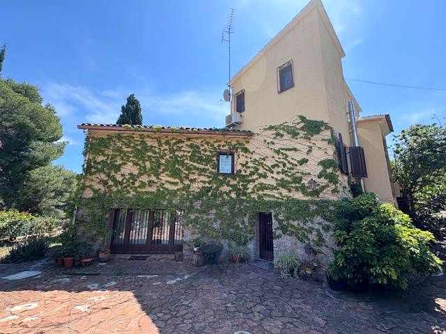 Casa / chalet en la Parreta, Castelló de 540 m2