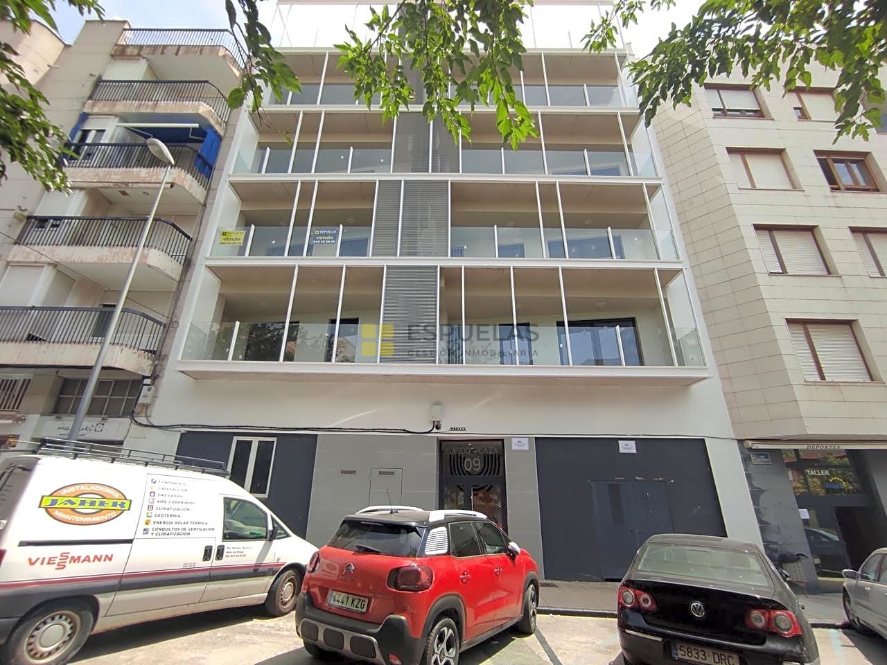 Piso en Calle León Gentico 9, Arnedo, La Rioja de 114 m2