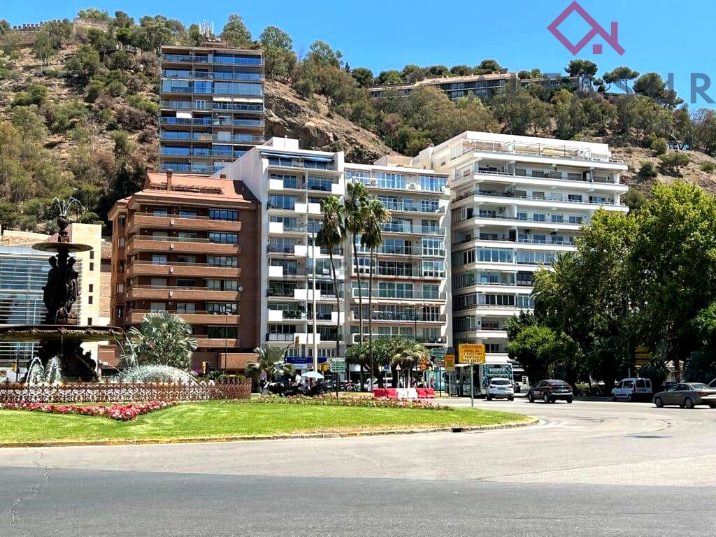 Piso en Paseo Reding, Málaga, Málaga de 115 m2