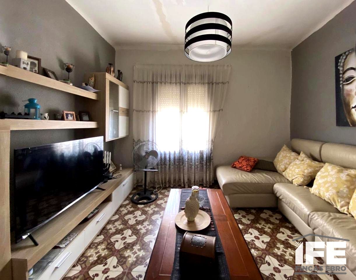 casa en alagon ·  225000€