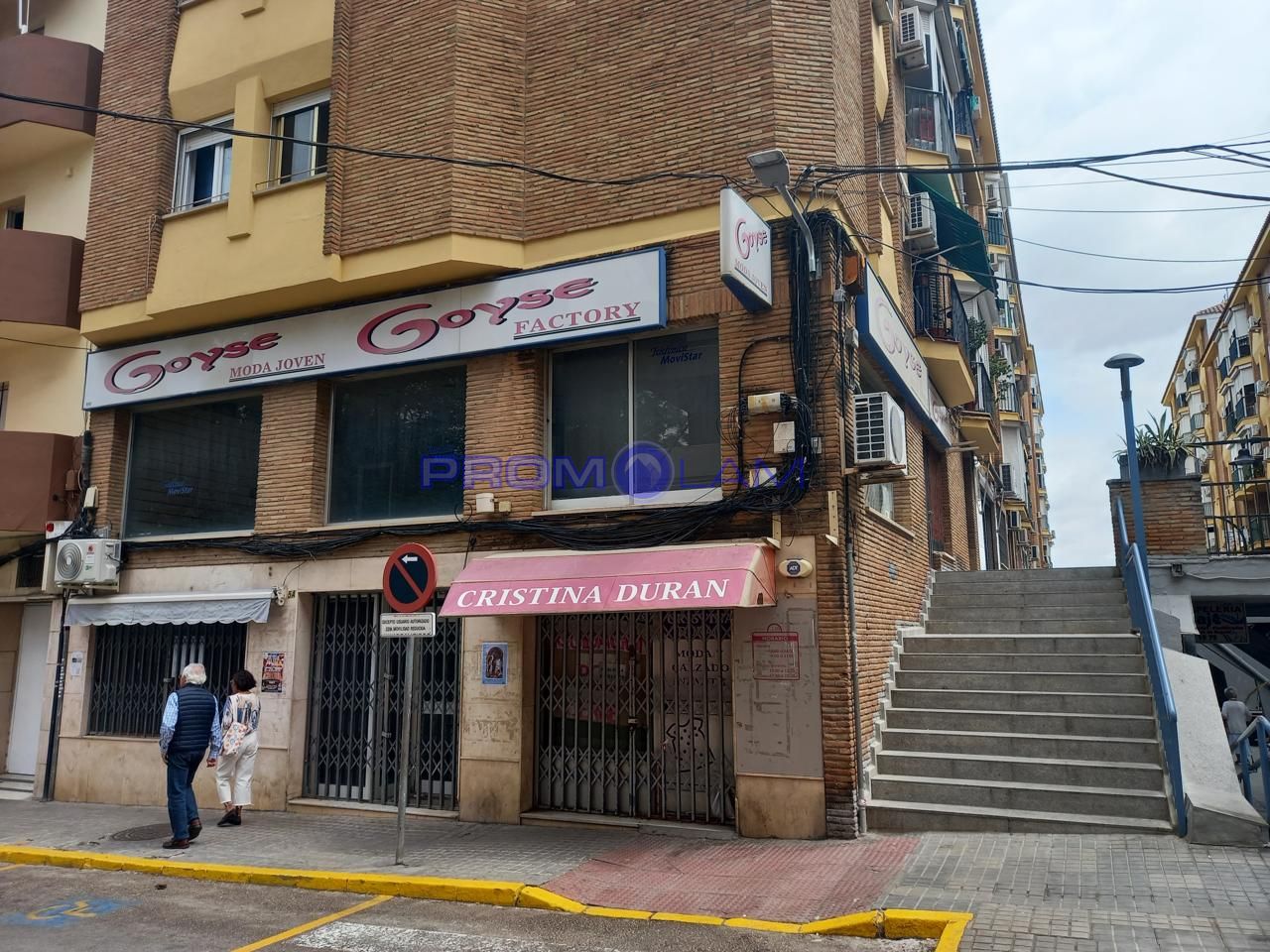locales-comerciales en san-juan-de-aznalfarache · calle-alcalde-prospero-castano-41920 69664€