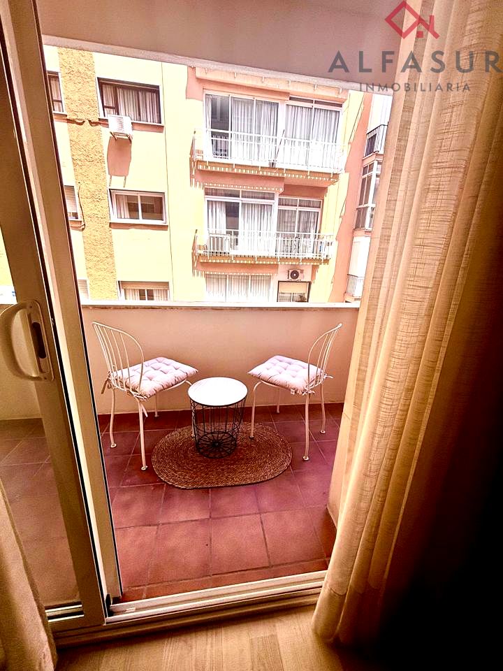Piso en Calle San Lorenzo, Málaga, Málaga de 70 m2