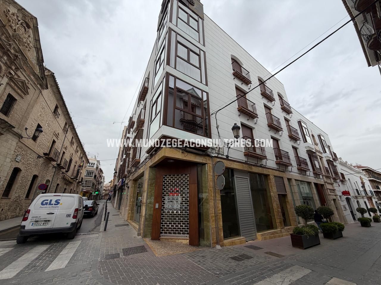 Local en Calle Juan Jiménez Cuenca, Lucena, Córdoba de 103 m2