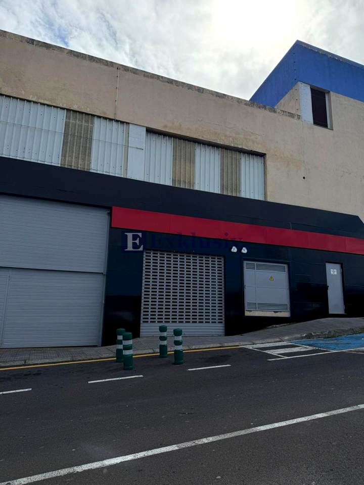 Local en Santa Úrsula, Santa Cruz de Tenerife de 8370 m2