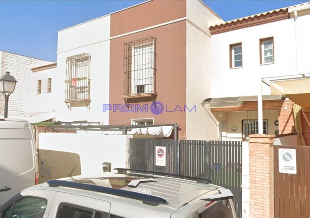 villas en olivares · calle-julio-cesar-41804 115000€
