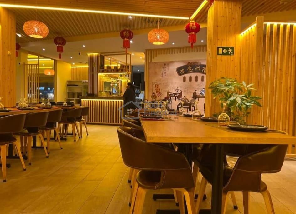 Local en Avinguda Marina Baixa, La Vila Joiosa, Alicante de 220 m2