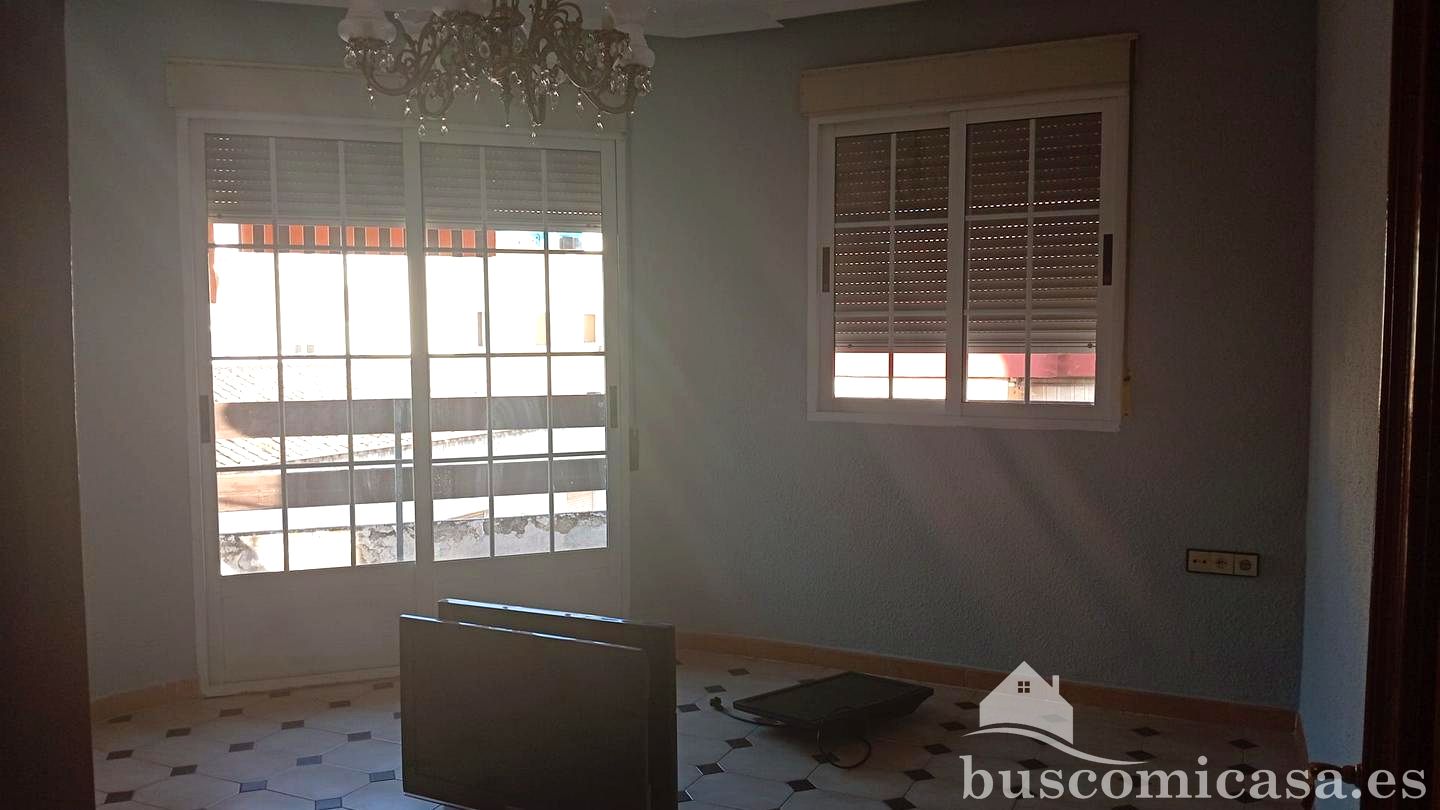 Piso en Calle Ercilla, Linares, Jaén de 67 m2
